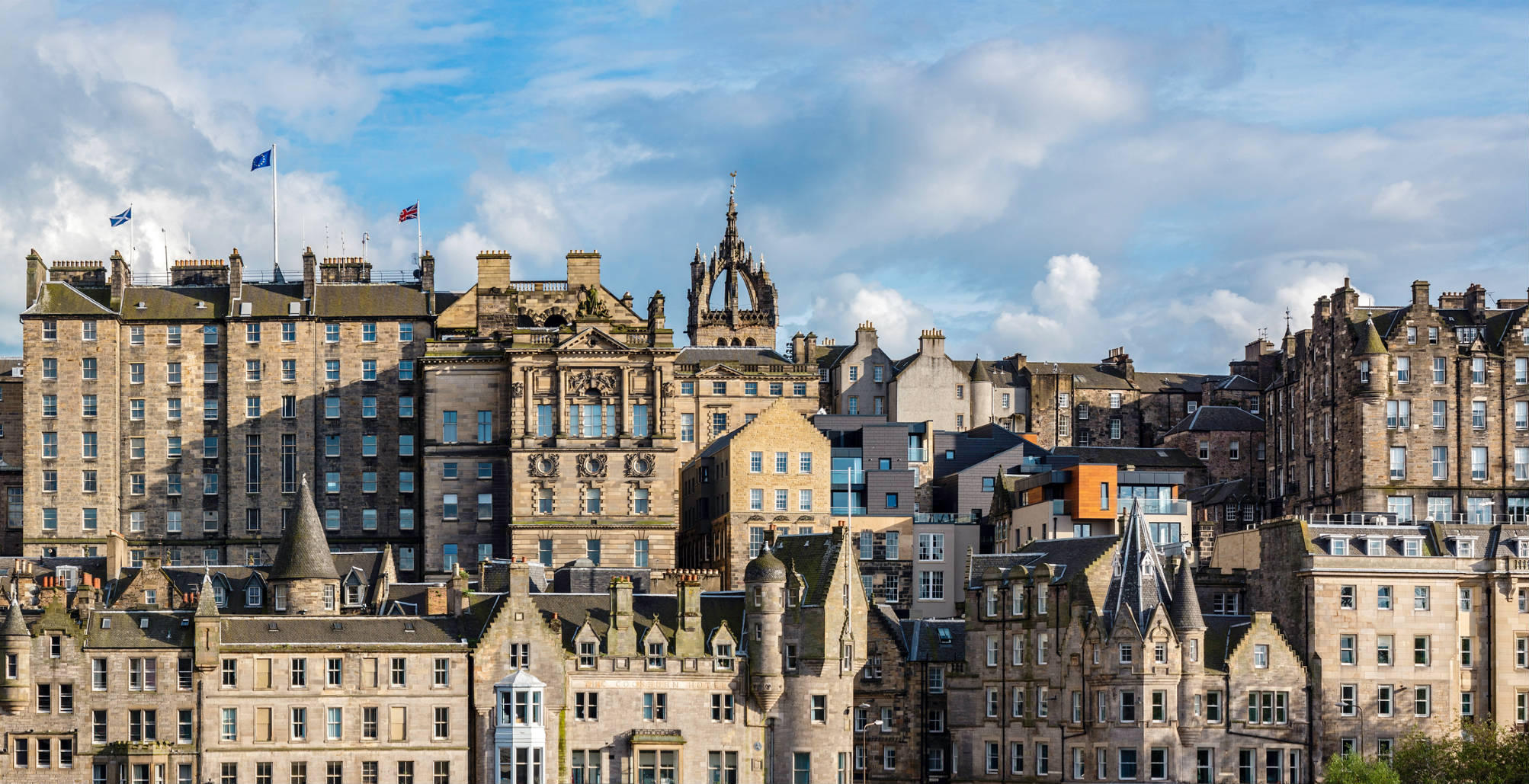 HEADER IMAGE traditional architecture Edinburgh’s medieval Old Town part of the UNESCO World Heritage shutterstock_541864831